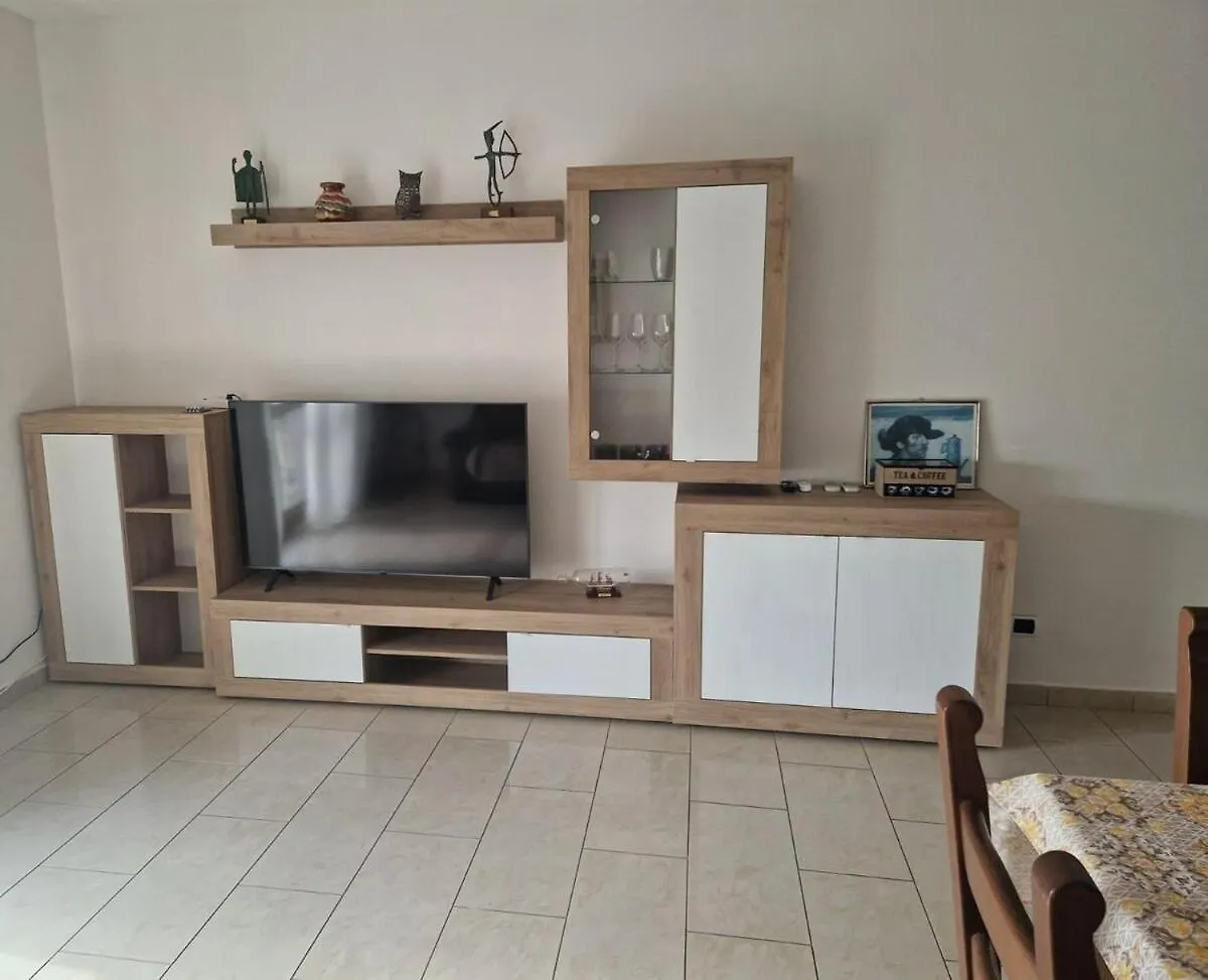 Dimoras Elegante Appartamento Olbia